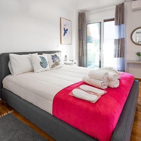 Unique Apartment In Glyfada Center Atenas Exterior foto